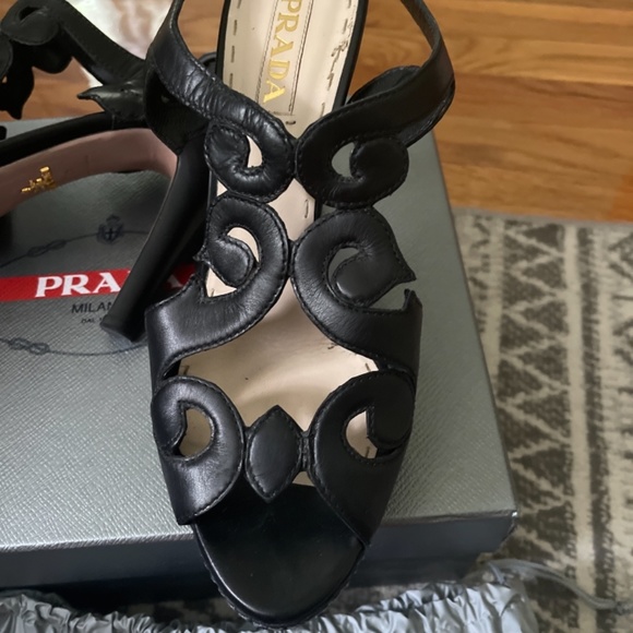 High heels - Picture 4 of 6